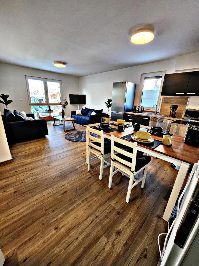 Lions Place Premium Apartments Comfort Optionaler Zugang Zum Spa- Bereich ไฮเดนไฮม์ อันแดร์ เบรนซ์ ภายนอก รูปภาพ