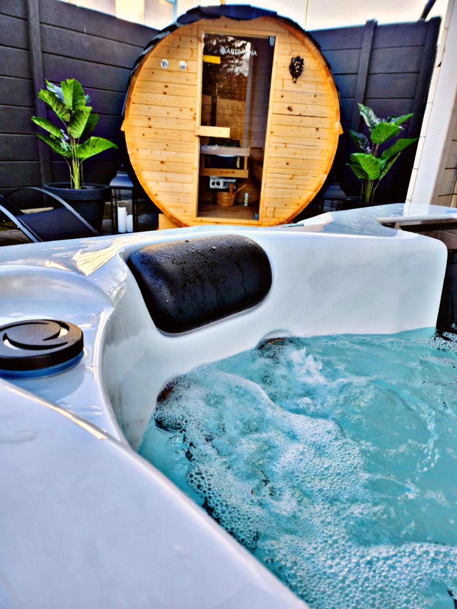 Lions Place Premium Apartments Comfort Optionaler Zugang Zum Spa- Bereich ไฮเดนไฮม์ อันแดร์ เบรนซ์ ภายนอก รูปภาพ